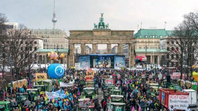 Demo "Wir haben es satt" vor dem Brandenburger Tor
